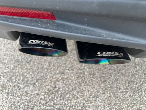Used 2020 Chevrolet Camaro LT RWD image 9