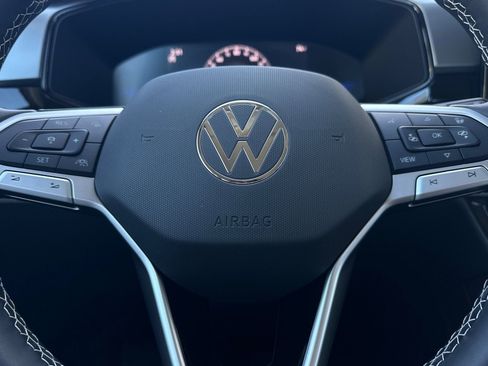 New 2026 Volkswagen Taos S image 21