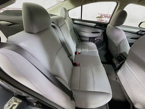 Used 2019 Subaru Legacy 2.5i Premium image 28