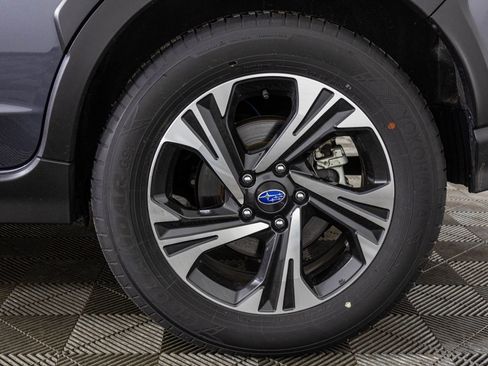 Used 2025 Subaru Crosstrek 2.0i Premium image 47