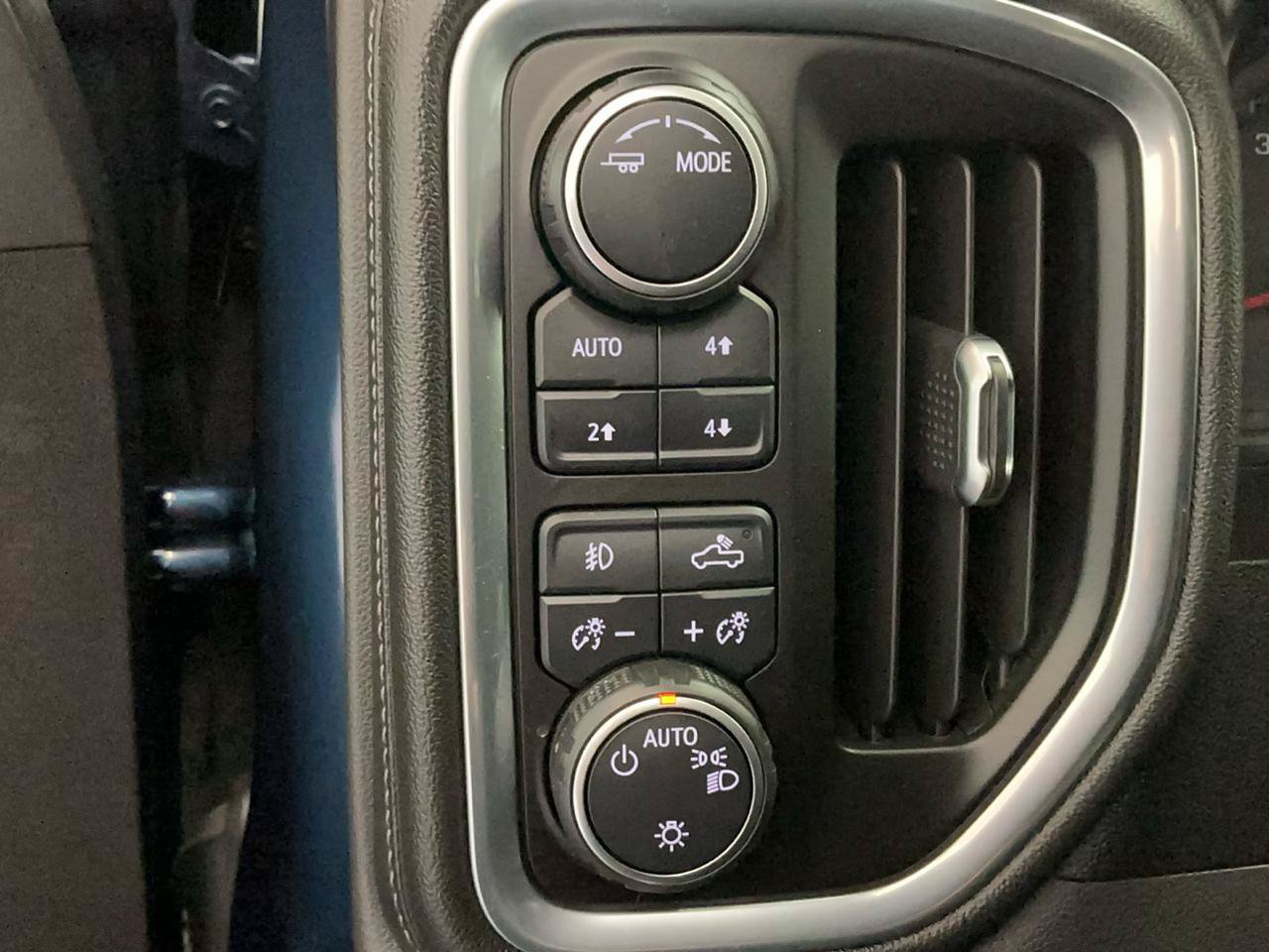 Used 2021 Chevrolet Silverado 1500 RST w/ All Star Edition Plus AWD/4WD image 16