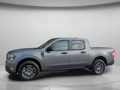 New 2026 Ford Maverick XLT w/ XLT Luxury Package FWD image 15