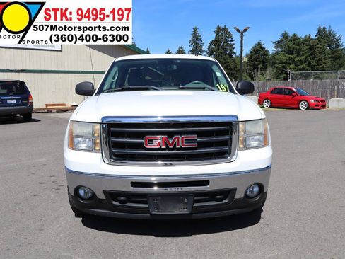 Used 2011 GMC Sierra 1500 SLE w/ Power Tech Package AWD/4WD image 10
