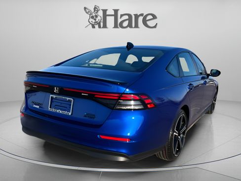 Used 2026 Honda Accord Sport image 3