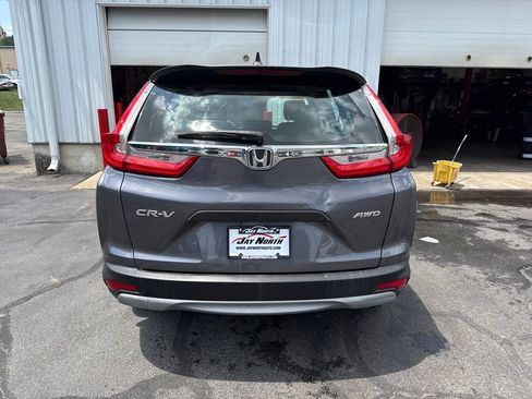 Used 2018 Honda CR-V LX image 6