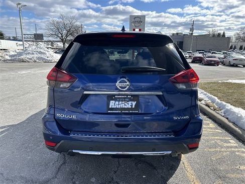Used 2020 Nissan Rogue SV image 7