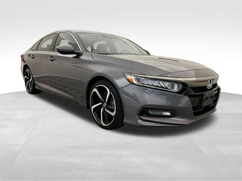 Used 2019 Honda Accord Sport image 7
