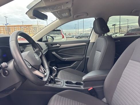 Used 2024 Volkswagen Jetta S image 19