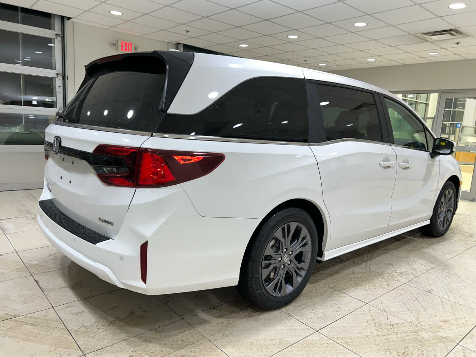 New 2027 Honda Odyssey Touring image 6