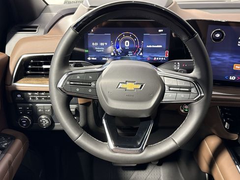 New 2026 Chevrolet Tahoe High Country AWD/4WD image 17