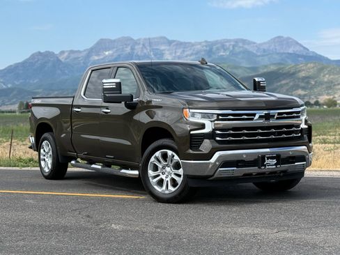 Used 2023 Chevrolet Silverado 1500 LTZ w/ LTZ Premium Package AWD/4WD image 1