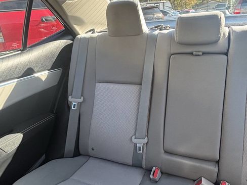 Used 2015 Toyota Corolla LE image 9