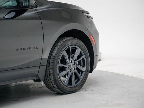 Used 2024 Chevrolet Equinox RS w/ LPO, Floor Liner Package image 7