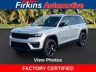 Used 2024 Jeep Grand Cherokee Limited w/ Black Appearance Package