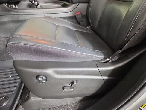 Used 2022 Dodge Durango GT w/ Blacktop Package AWD/4WD image 30
