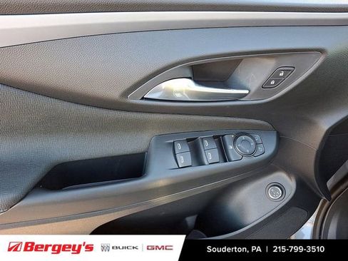 New 2026 Buick Envista Sport Touring w/ Convenience I Package FWD image 9