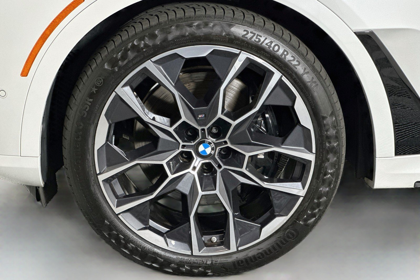 Used 2024 BMW X7 M60i w/ Executive Package AWD/4WD image 11