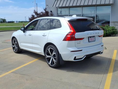 Used 2023 Volvo XC60 B6 Ultimate w/ Climate Package AWD/4WD image 2