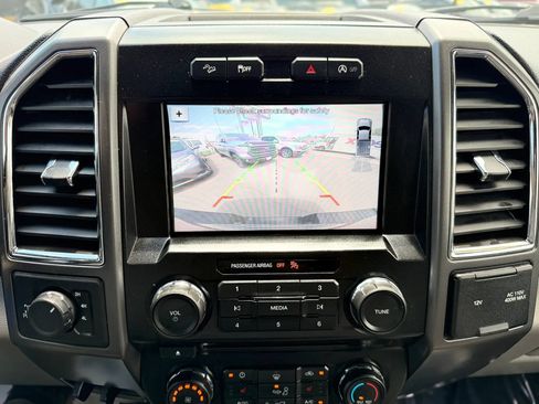 Used 2017 Ford F150 XLT w/ Equipment Group 302A Luxury AWD/4WD image 35