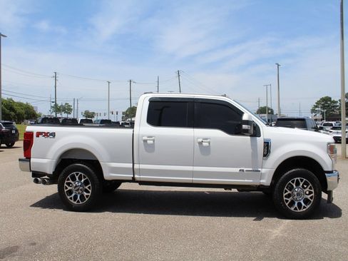 Used 2022 Ford F350 Lariat w/ Lariat Ultimate Package AWD/4WD image 4