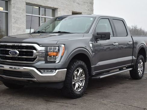 Used 2022 Ford F150 XLT w/ Equipment Group 302A High AWD/4WD image 12