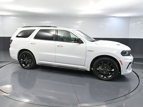 Used 2024 Dodge Durango R/T AWD/4WD image 4
