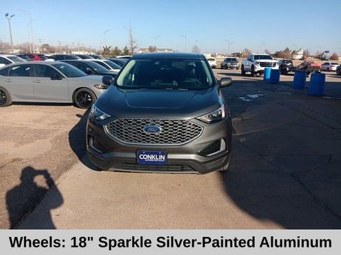 Used 2023 Ford Edge SEL image 10