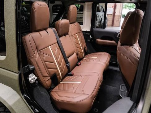 Used 2024 Jeep Wrangler Unlimited Rubicon 392 AWD/4WD image 84