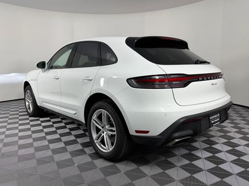 New 2025 Porsche Macan image 3