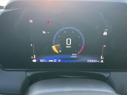 Used 2025 Chevrolet TrailBlazer LT w/ Driver Confidence Package image 24