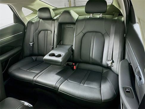 Used 2022 Hyundai Sonata Limited image 11