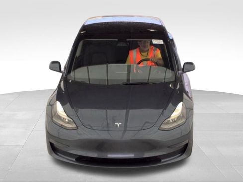 Used 2023 Tesla Model 3 Long Range AWD/4WD image 3