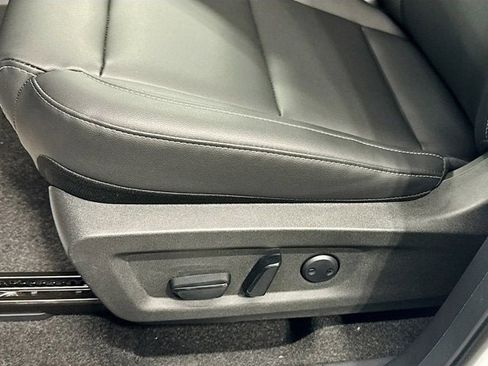 New 2025 Nissan Murano SL image 23