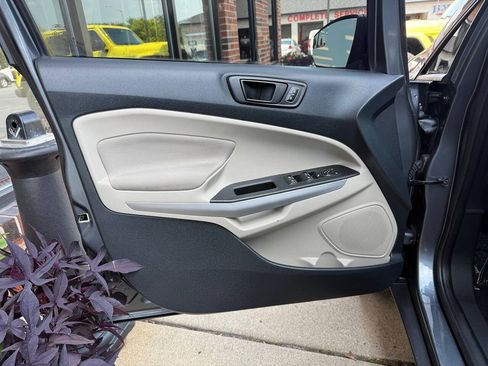 Used 2021 Ford EcoSport S FWD image 18