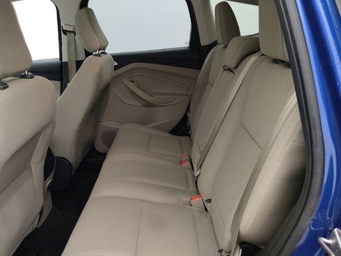 Used 2018 Ford Escape SE image 18