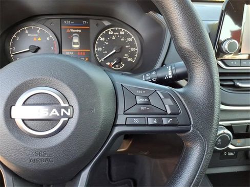 Certified 2024 Nissan Altima 2.5 S image 9