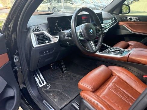 Used 2025 BMW X5 M60i AWD/4WD image 16