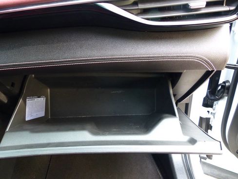 Used 2024 Buick Envision Sport Touring image 52