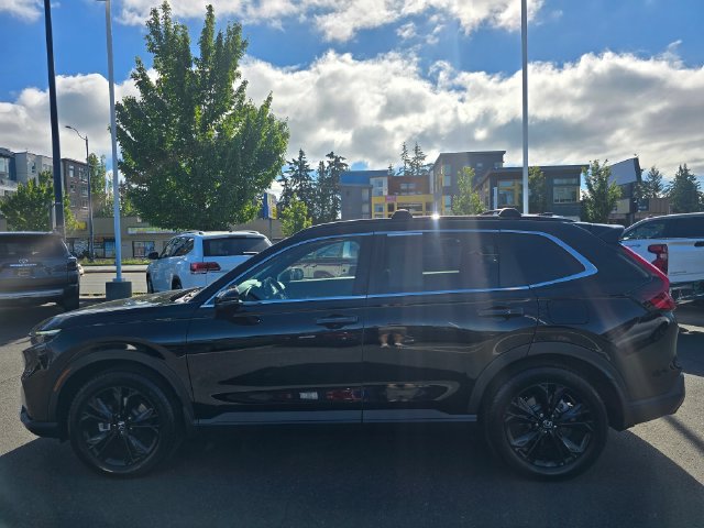 Used 2024 Honda CR-V Sport Touring image 2