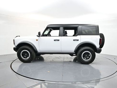 New 2025 Ford Bronco Badlands w/ Sasquatch Package image 4