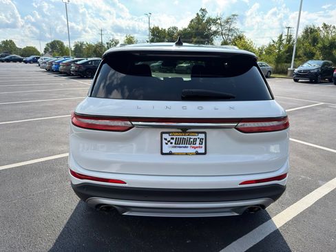 Used 2022 Lincoln Corsair AWD w/ Premium Package image 6