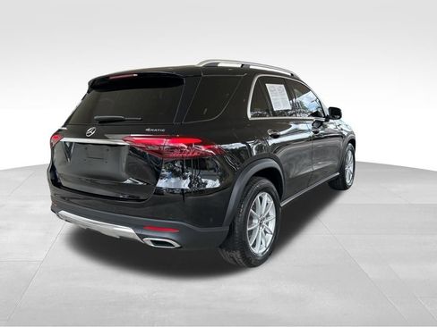 Used 2024 Mercedes-Benz GLE 450e 4MATIC image 3