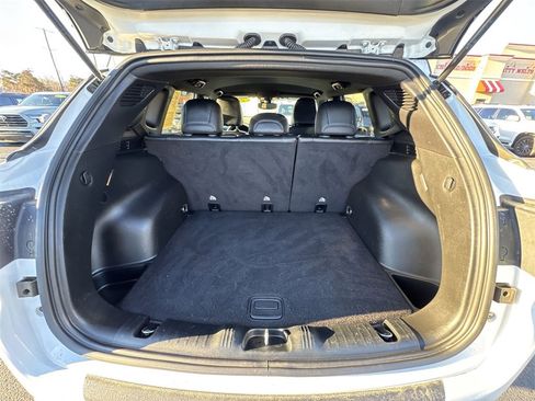 Used 2024 Jeep Compass Trailhawk image 22