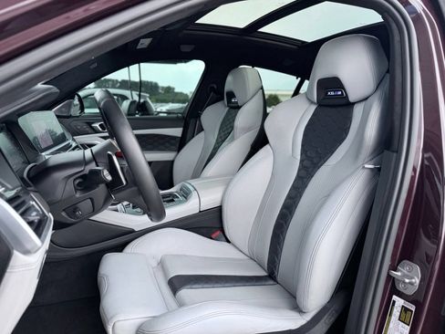 Used 2020 BMW X6 M Competition AWD/4WD image 27