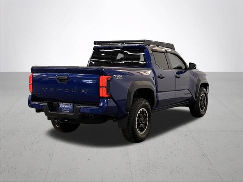 Used 2024 Toyota Tacoma TRD Off-Road w/ TRD Off Road Upgrade Package AWD/4WD image 10