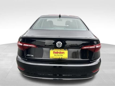 Used 2020 Volkswagen Jetta R-Line image 7