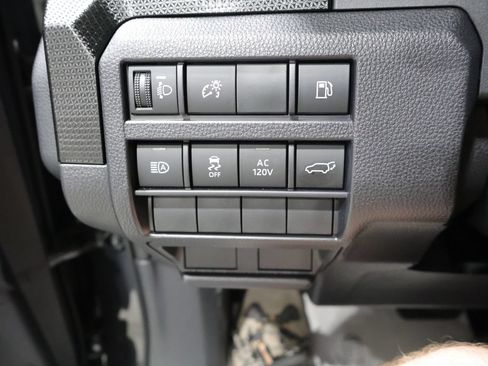 Used 2025 Toyota 4Runner Limited AWD/4WD image 34