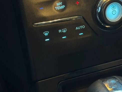 Used 2015 Ford Flex SEL w/ Equipment Group 202A FWD image 36