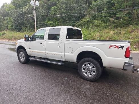 Used 2016 Ford F250 King Ranch w/ FX4 Off-Road Package AWD/4WD image 4