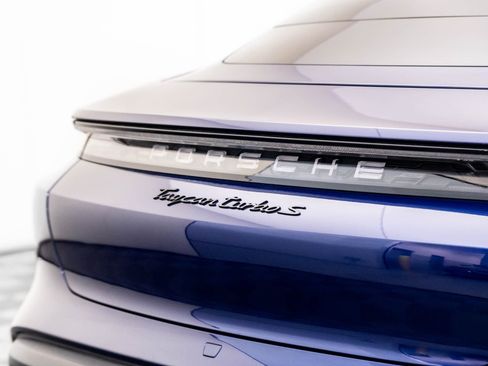 Used 2021 Porsche Taycan Turbo S image 35